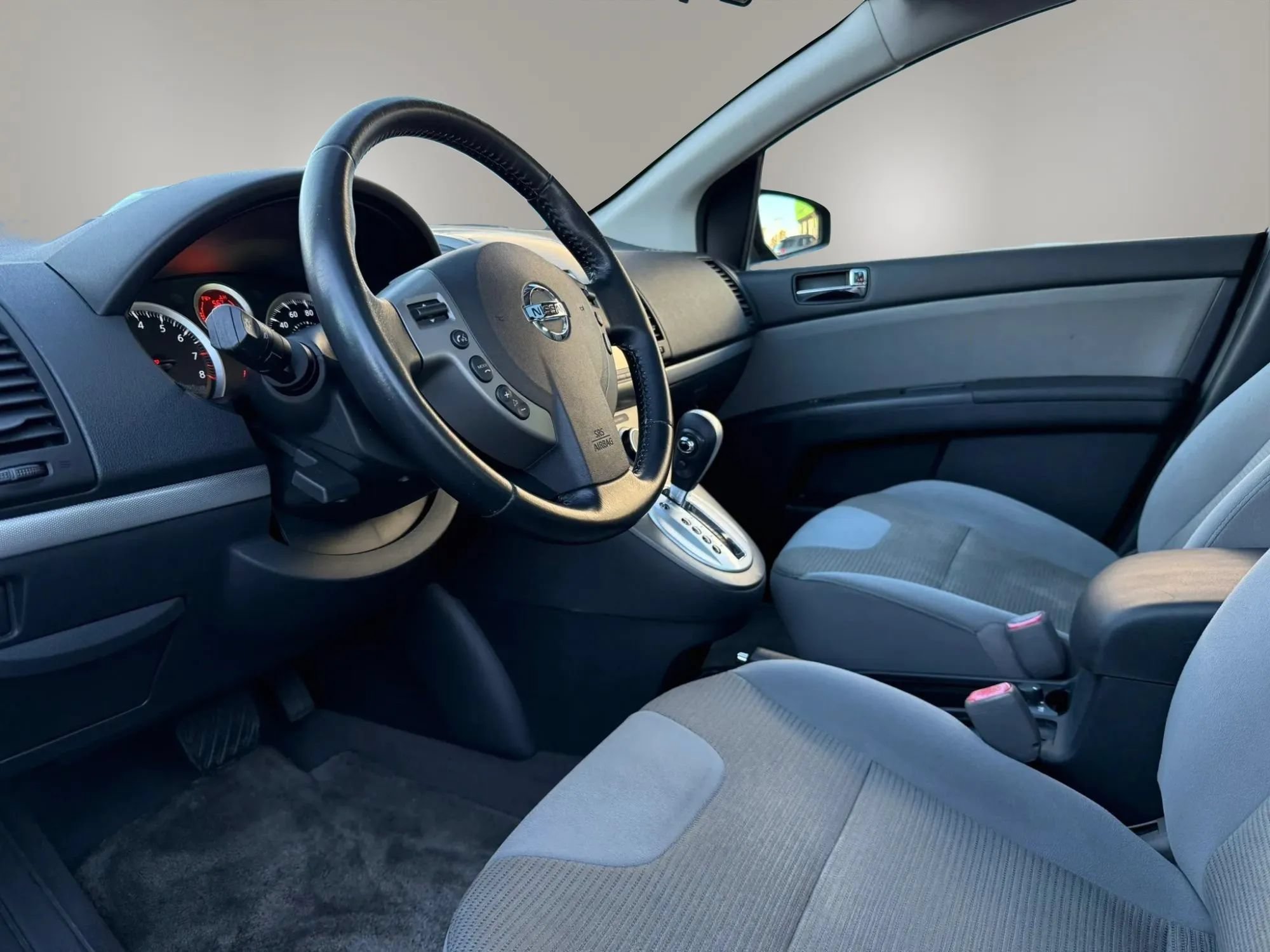 Used 2012 Nissan Sentra 2.0 SL w/ Special Value Pkg FWD image 10