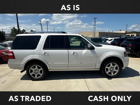 Used 2014 Ford Expedition Limited w/ Equipment Group 301A RWD image 9