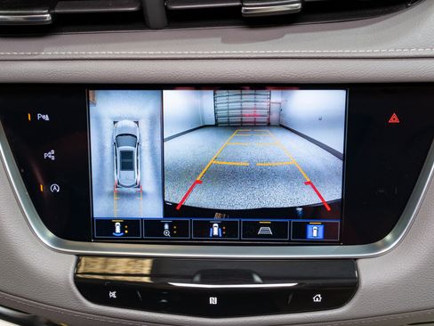 Used 2021 Cadillac XT5 Premium Luxury AWD/4WD image 22