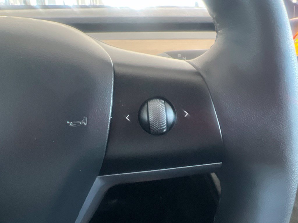Used 2023 Tesla Model 3 Standard Range RWD image 42