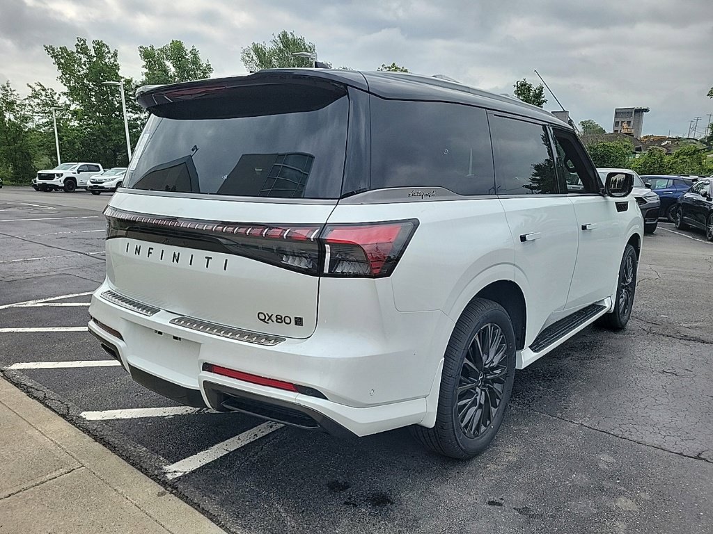 New 2026 INFINITI QX80 Autograph w/ Autograph Exterior Package AWD/4WD image 3