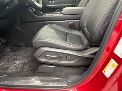 New 2026 Honda Pilot Touring image 10