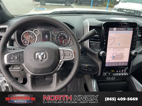 New 2026 RAM 2500 Big Horn AWD/4WD image 8