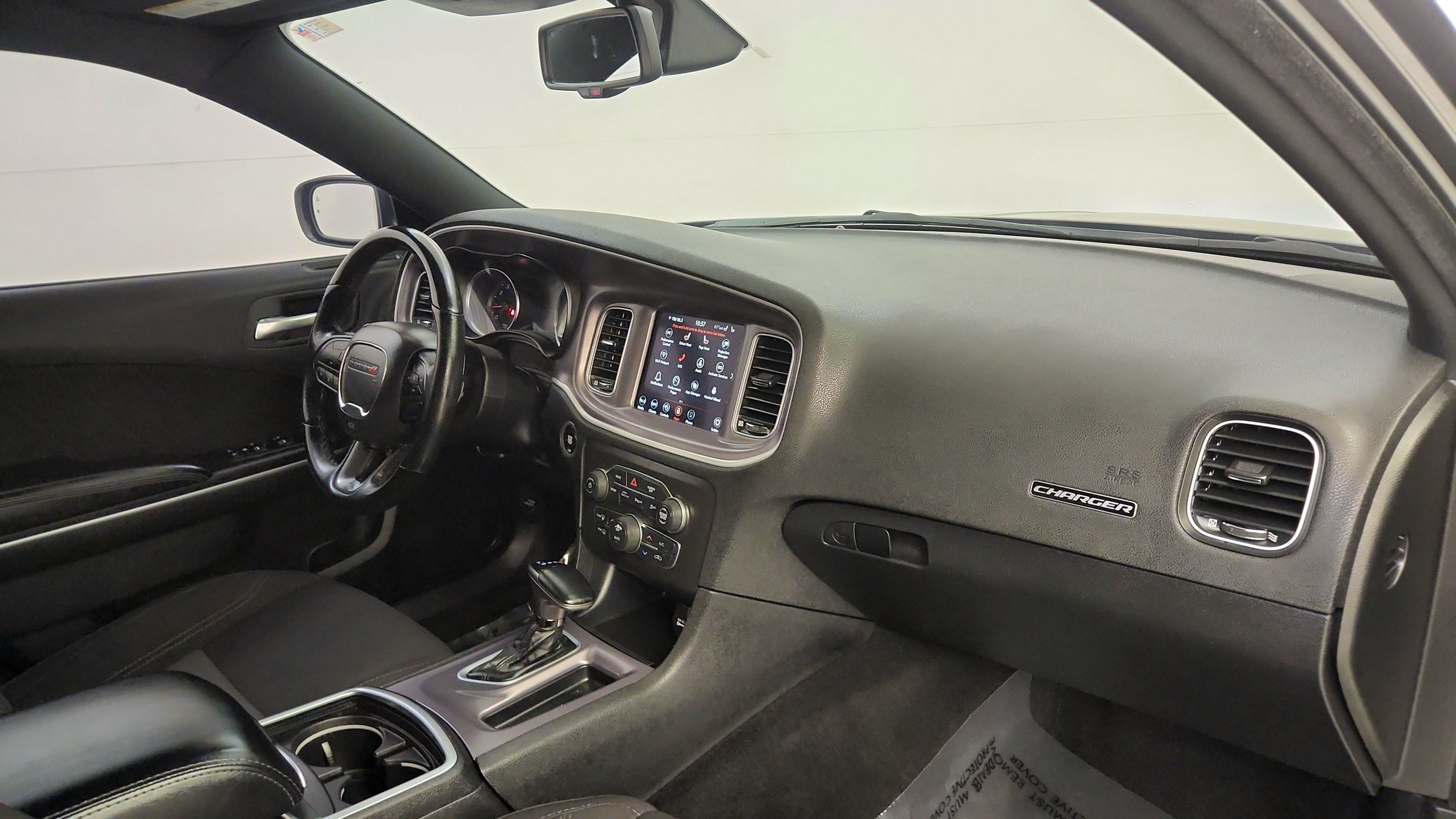 Used 2021 Dodge Charger SXT w/ Driver Convenience Group AWD/4WD image 36