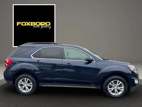 Used 2017 Chevrolet Equinox LT AWD/4WD image 4