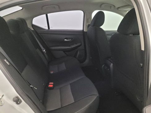 Used 2023 Nissan Sentra SV image 19