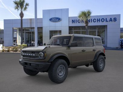 New 2025 Ford Bronco Base w/ Sasquatch Package