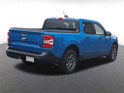 New 2025 Ford Maverick XLT w/ XLT Luxury Package image 3