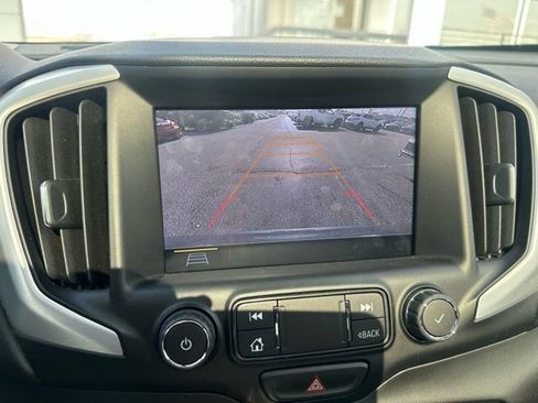 Used 2021 GMC Terrain SLT w/ Infotainment Package II image 33