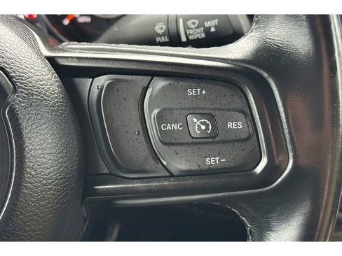 Used 2020 Jeep Wrangler Sport image 26