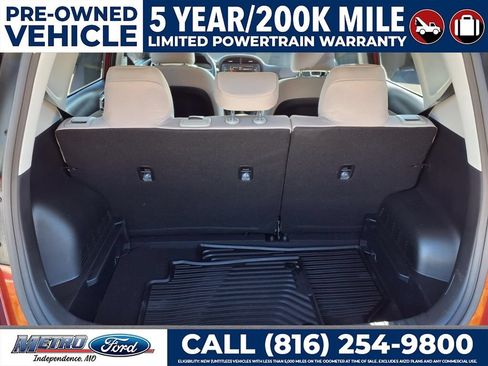 Used 2025 Kia Soul LX w/ LX Technology Package FWD image 35