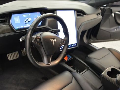 Used 2019 Tesla Model S Performance image 13