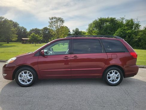 Used 2006 Toyota Sienna FWD image 3