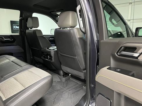 Used 2023 Chevrolet Silverado 1500 ZR2 AWD/4WD image 51