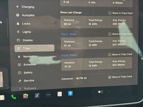 Used 2023 Tesla Model 3 Standard Range image 12