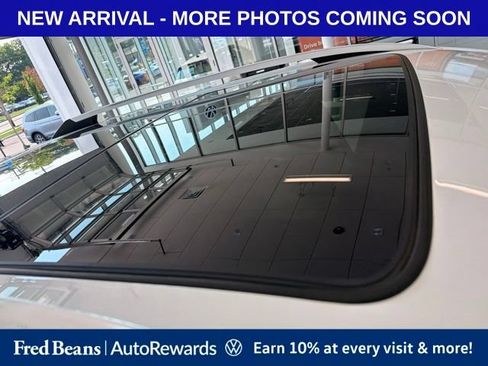 Used 2010 Cadillac SRX Luxury FWD image 5