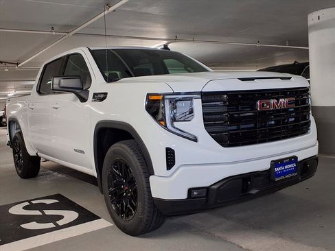 New 2026 GMC Sierra 1500 Elevation image 3