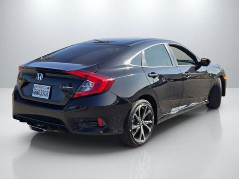 Used 2021 Honda Civic Sport image 4