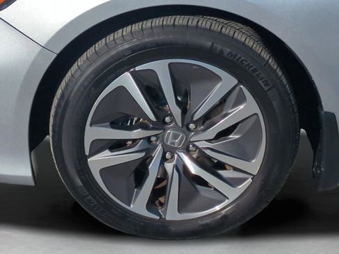 Used 2019 Honda Accord EX-L image 18