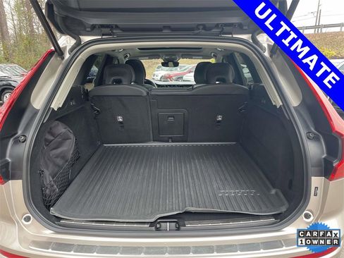 Used 2023 Volvo XC60 B5 Ultimate image 9