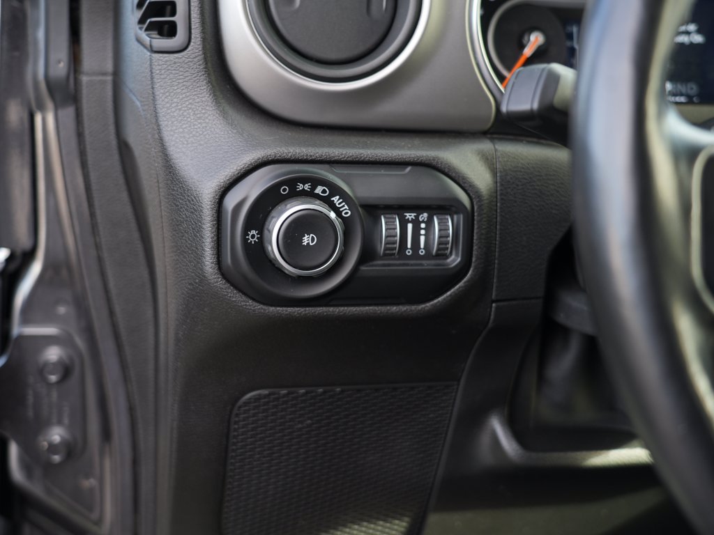 Used 2021 Jeep Wrangler Unlimited Sport AWD/4WD image 16