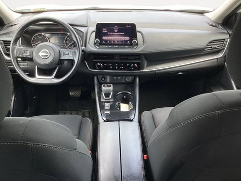 Used 2024 Nissan Rogue S FWD image 4