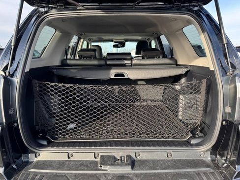 Used 2022 Toyota 4Runner Limited image 5