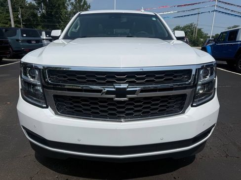 Used 2018 Chevrolet Tahoe LT w/ Luxury Package AWD/4WD image 9
