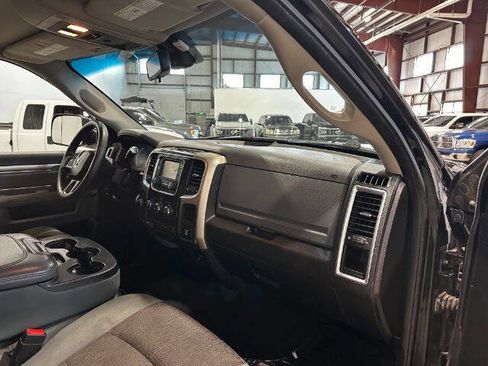 Used 2013 RAM 2500 SLT w/ Cold Weather Group image 18