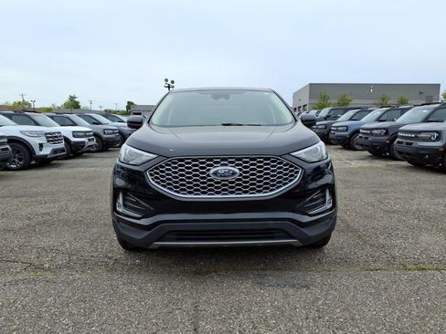 Used 2023 Ford Edge SEL w/ Convenience Package AWD/4WD image 2