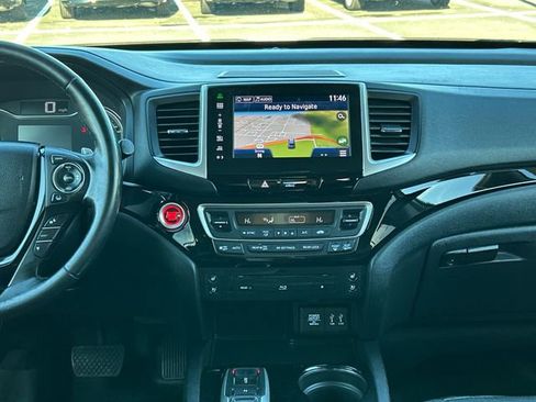 Used 2016 Honda Pilot Elite image 24