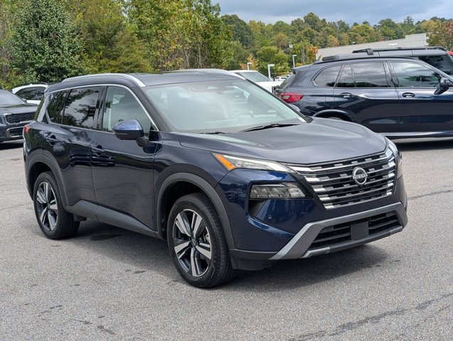 Used 2026 Nissan Rogue SL FWD image 4