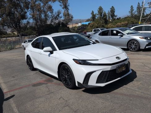 Used 2025 Toyota Camry SE w/ Multimedia Upgrade Package FWD image 3