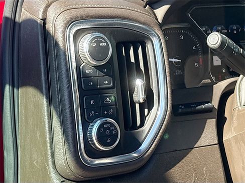 Used 2023 GMC Sierra 2500 Denali w/ Denali Ultimate Package image 10