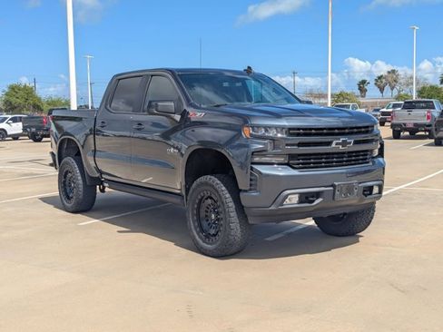 Used 2020 Chevrolet Silverado 1500 RST w/ Texas Edition image 3