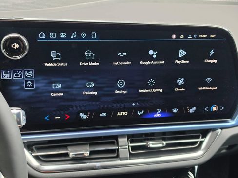 New 2026 Chevrolet Equinox EV LT AWD/4WD image 26