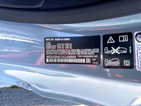 Used 2025 BMW M4 xDrive Competition AWD/4WD image 21
