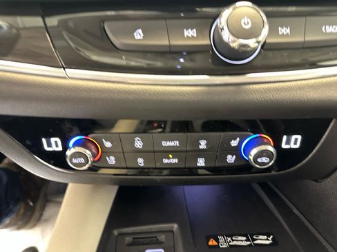 Certified 2023 Buick Enclave Premium w/ Experience Buick Package AWD/4WD image 19