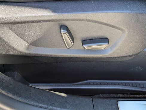 Used 2024 Ford Edge Titanium image 38