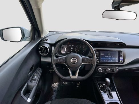 Used 2023 Nissan Kicks SV FWD image 19