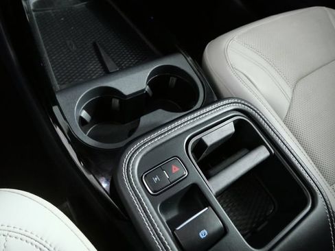 Certified 2025 Ford Mustang Mach-E Premium AWD/4WD image 16