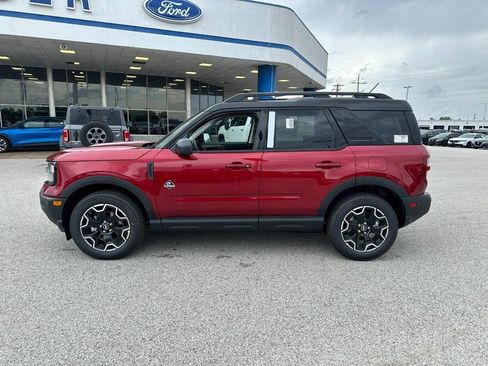 New 2025 Ford Bronco Sport Outer Banks image 2
