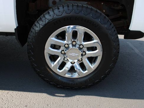 Used 2019 Chevrolet Silverado 3500 High Country w/ Duramax Plus Package AWD/4WD image 19