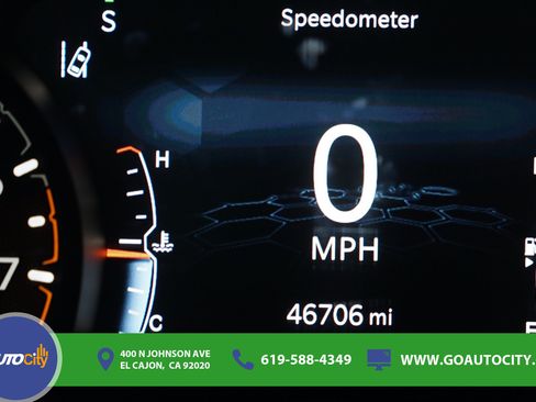 Used 2023 Jeep Compass Trailhawk AWD/4WD image 3
