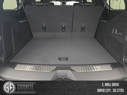 New 2026 GMC Yukon XL Denali w/ Sun & Power Step Package AWD/4WD image 23