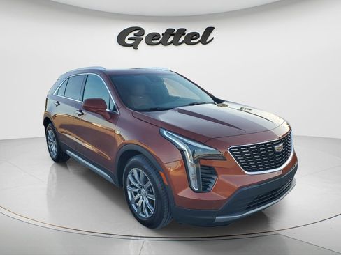 Used 2019 Cadillac XT4 Premium Luxury FWD image 3