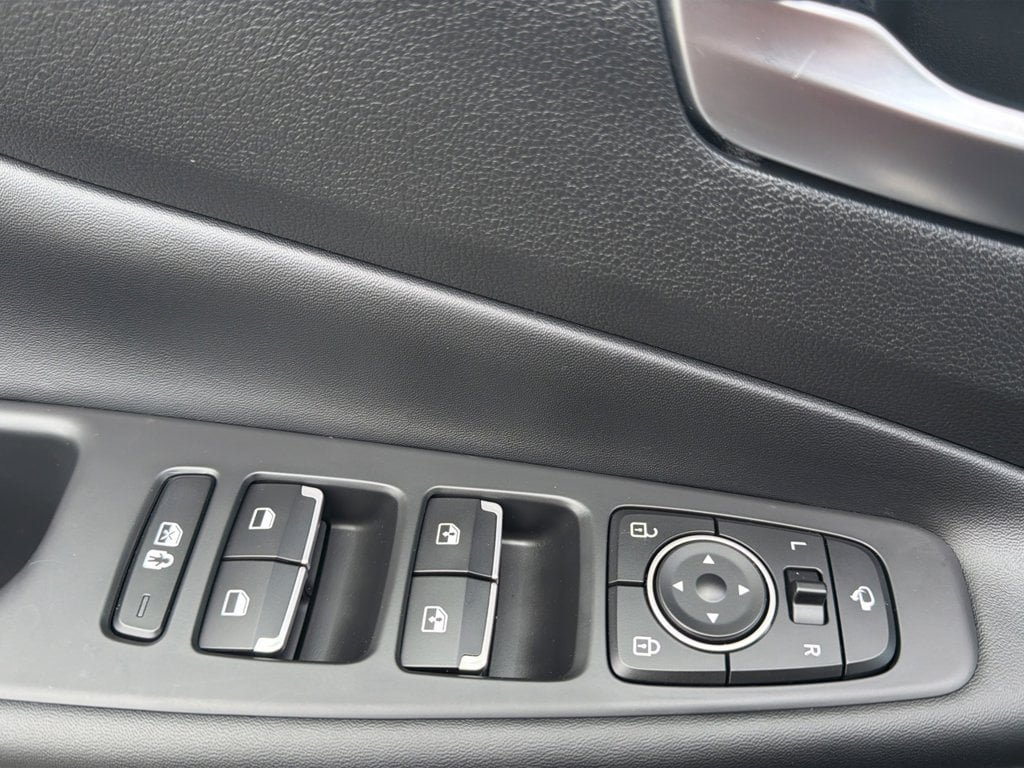 Certified 2023 Hyundai Santa Fe Limited AWD/4WD image 17
