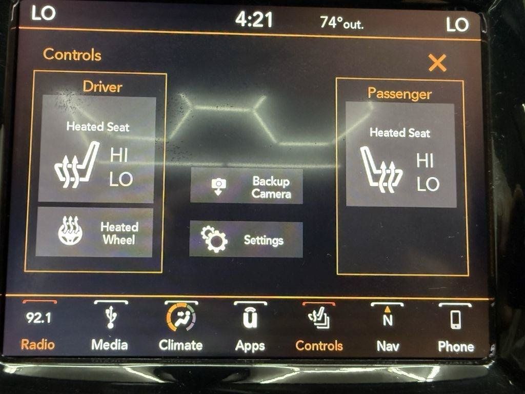 Used 2019 Jeep Cherokee Limited AWD/4WD image 18