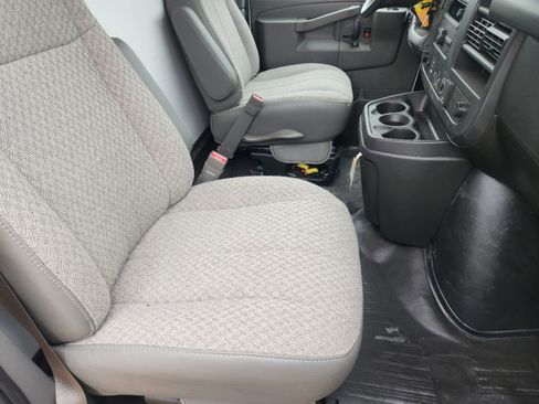 New 2024 Chevrolet Express 3500 w/ Power Convenience Package image 17