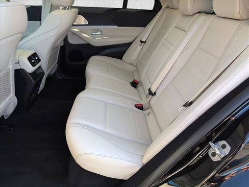 New 2026 Mercedes-Benz GLE 450 4MATIC image 16